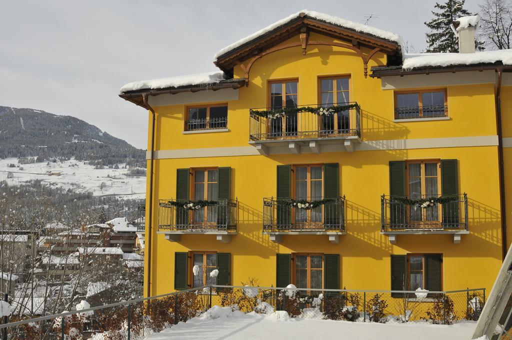 Hotel Meuble Sertorelli Reit Bormio Exterior foto